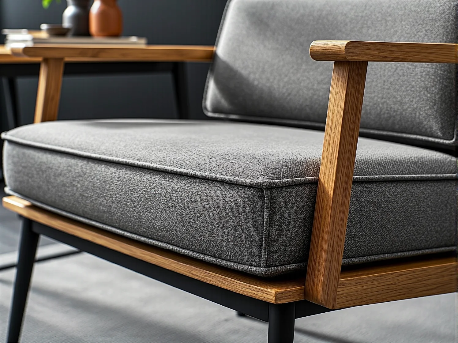 Mechanizm regulacji oparcia w krześle biurowym zapewniający odpowiednie wsparcie kręgosłupa.